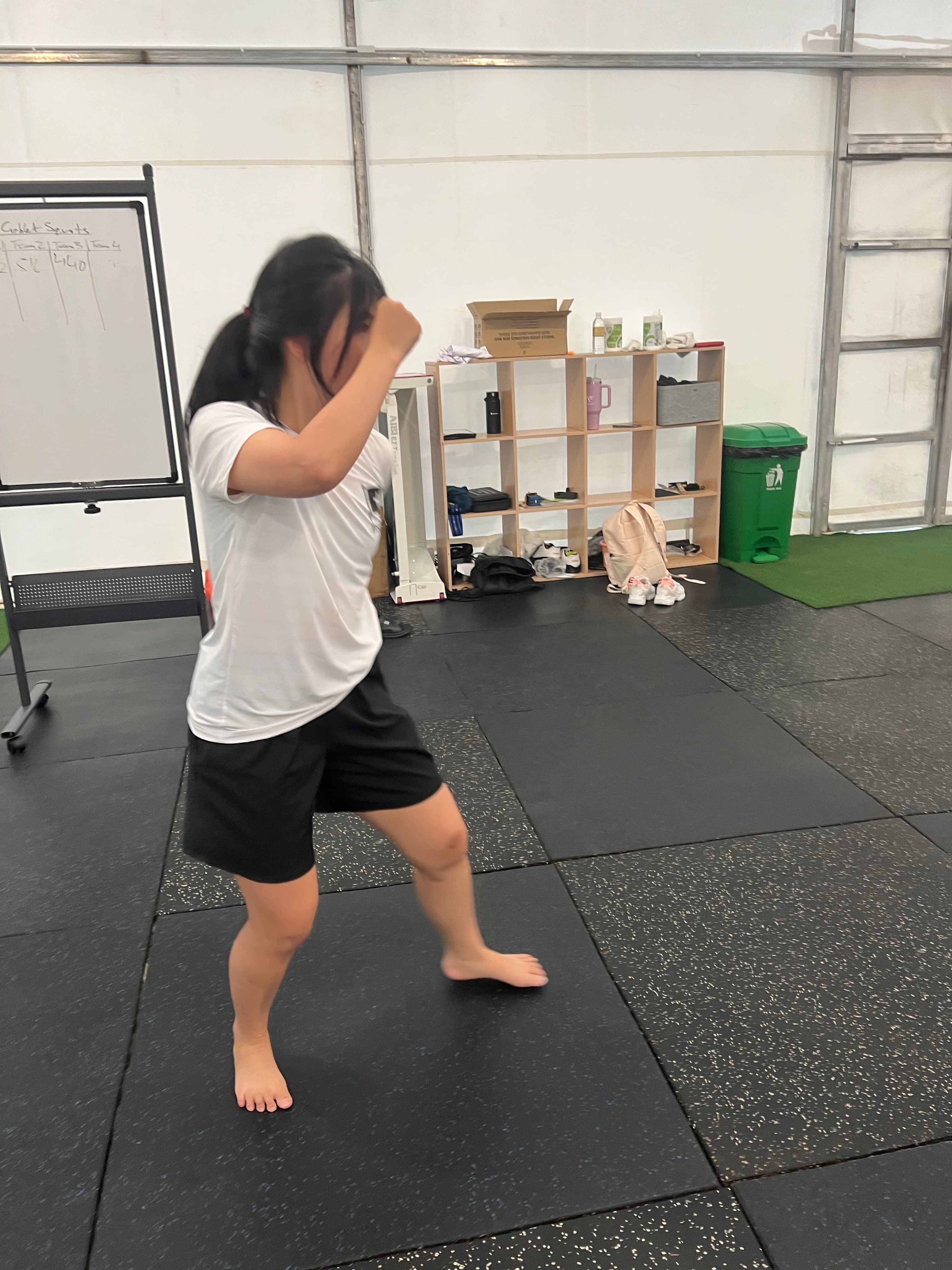 Muay Thai class - Physical fitness for builders